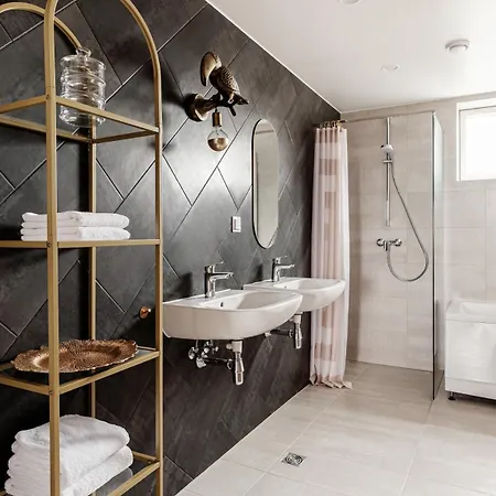 W Seaside Promenade, Free Parking 아파트 탈린